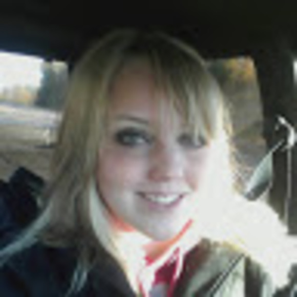 Meet your Posher, Amber - Picture 1 of 1